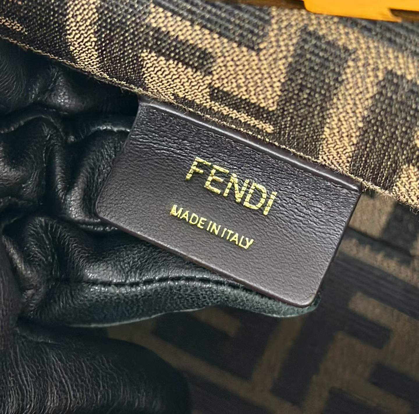Fendi First view 8