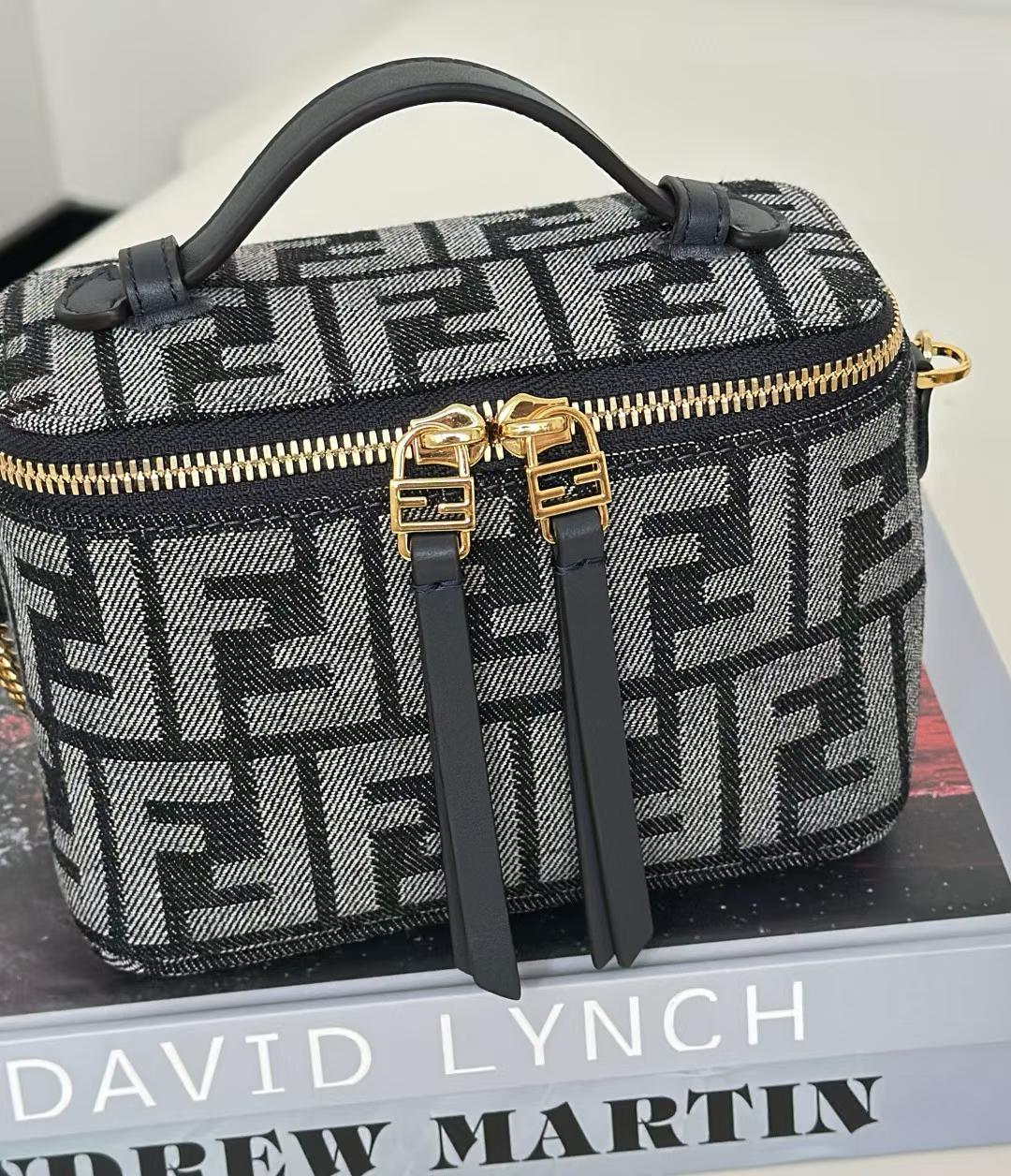 Fendi Vanity view 4