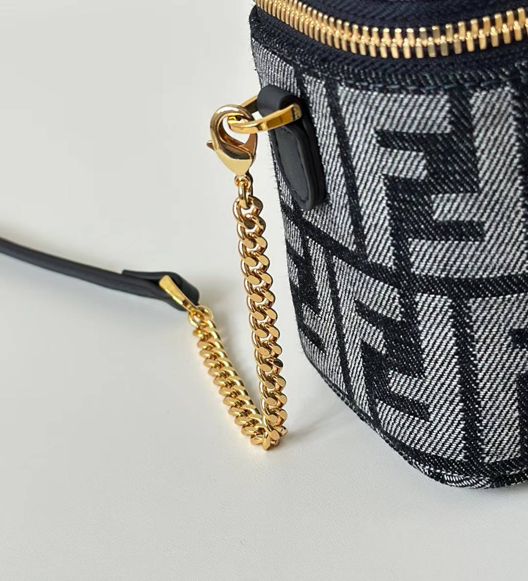 Fendi Vanity view 6