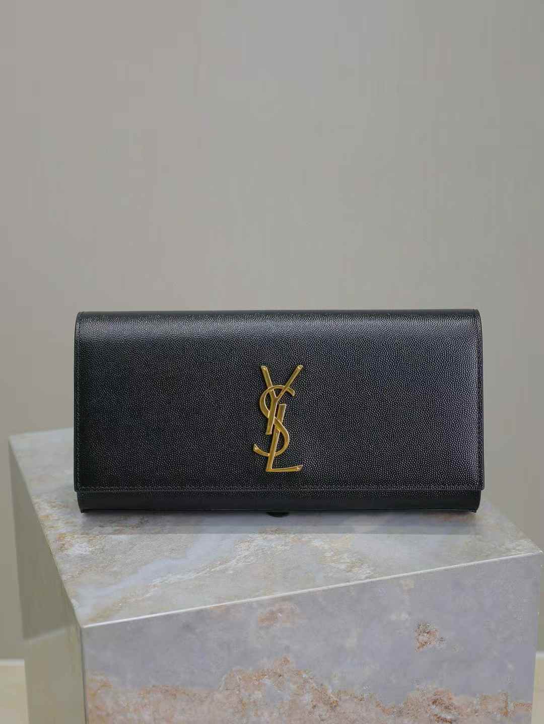 Saint Laurent CLASSIC KATE Handbag view 2