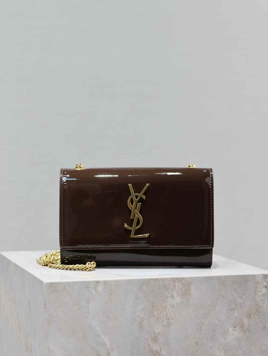 Saint Laurent kate small in patent leather view 1