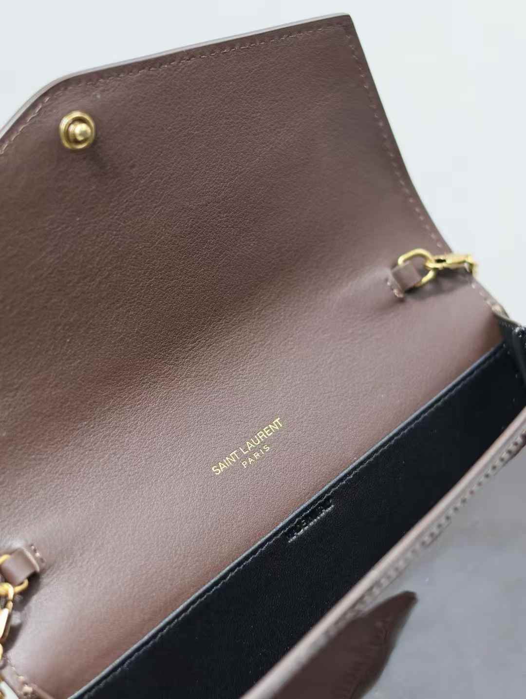 Saint Laurent kate small in patent leather view 6