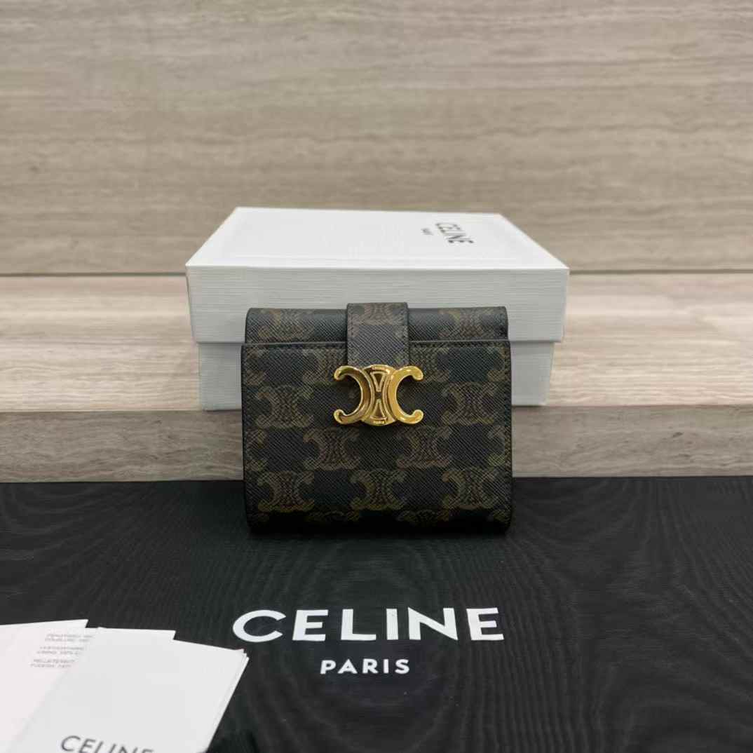 Celine Accordeon Card Holder In Supple Grained Calfskin view 1