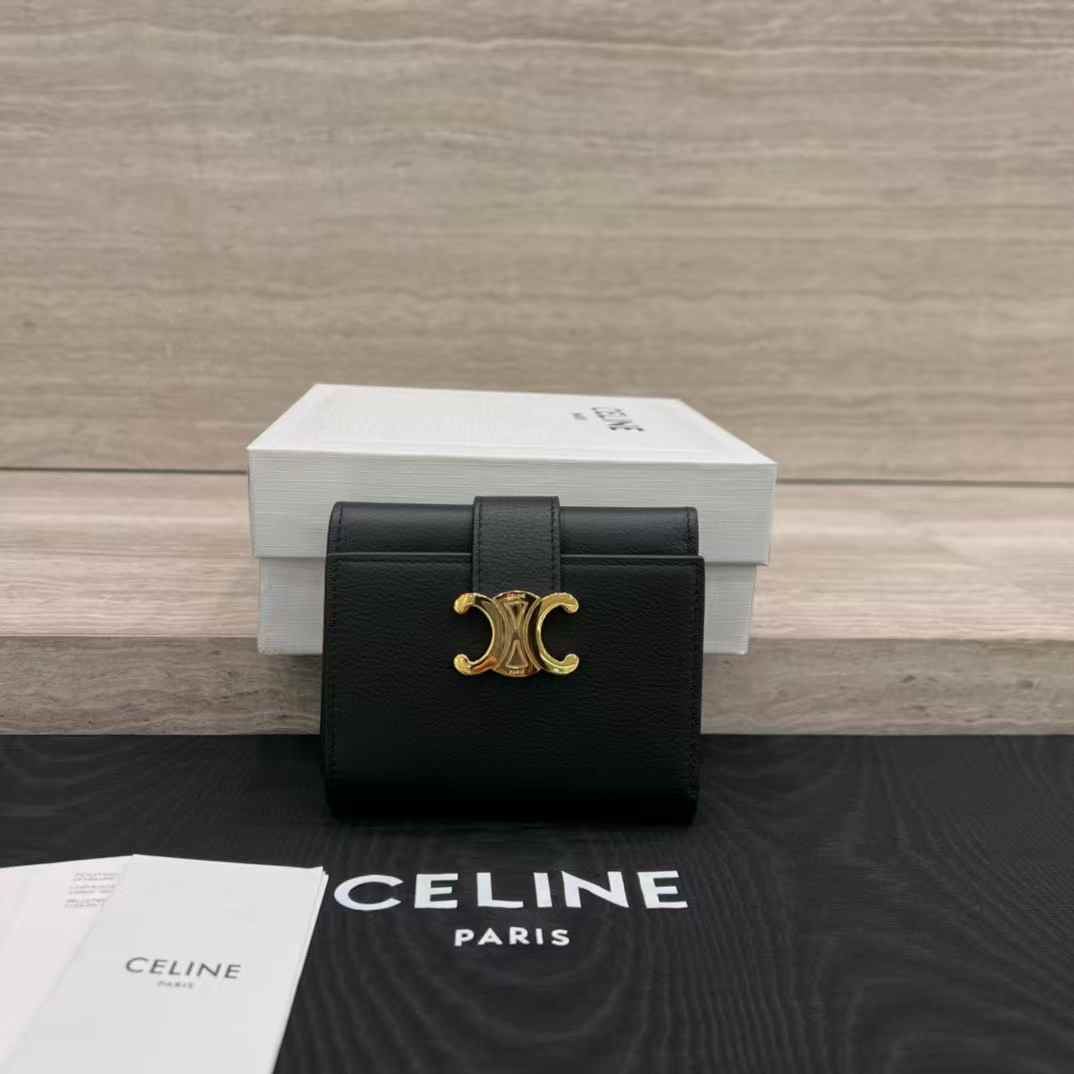 Celine Accordeon Card Holder In Supple Grained Calfskin view 1