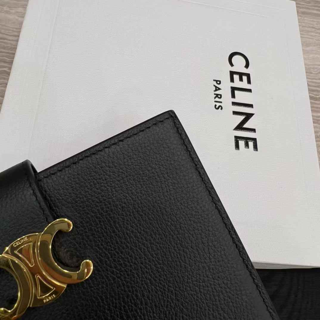 Celine Accordeon Card Holder In Supple Grained Calfskin view 8
