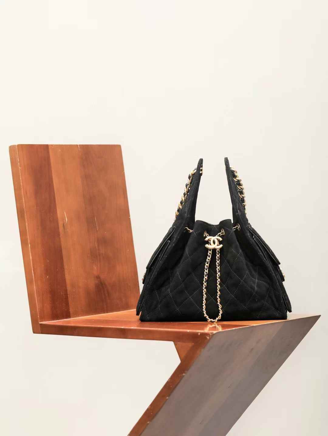 Chanel 25 Bags view 1