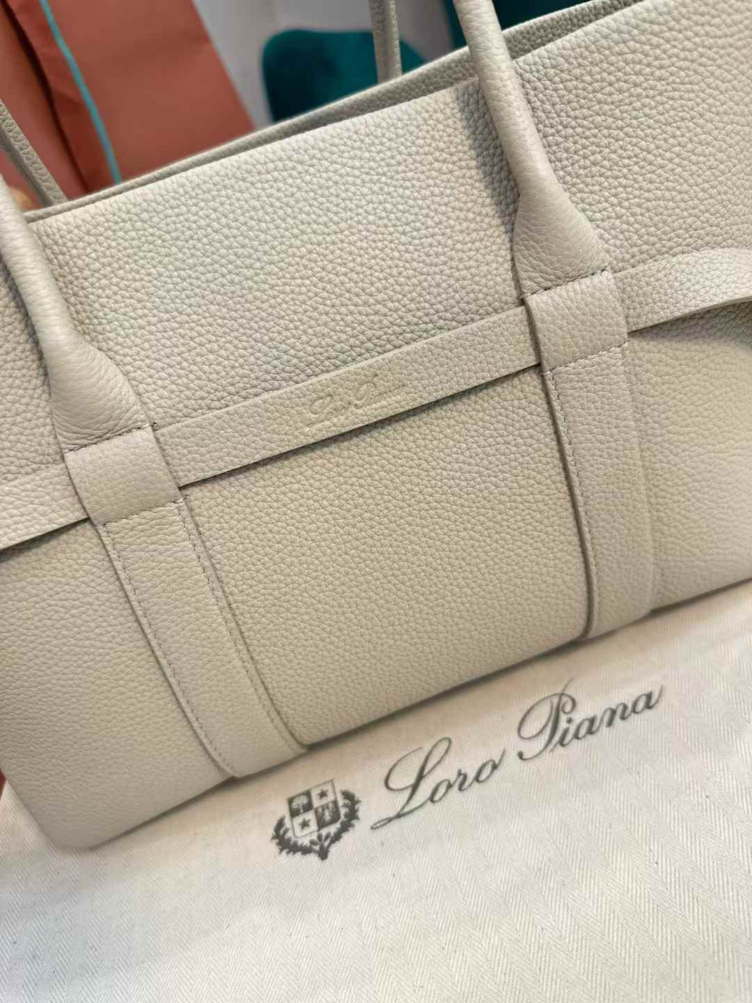 Loro Piana Small Ghiera Shopper view 3