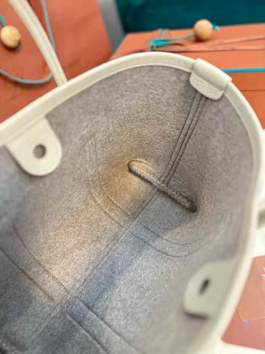 Loro Piana Small Ghiera Shopper view 7