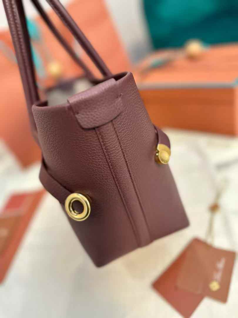 Loro Piana Small Ghiera Shopper view 5