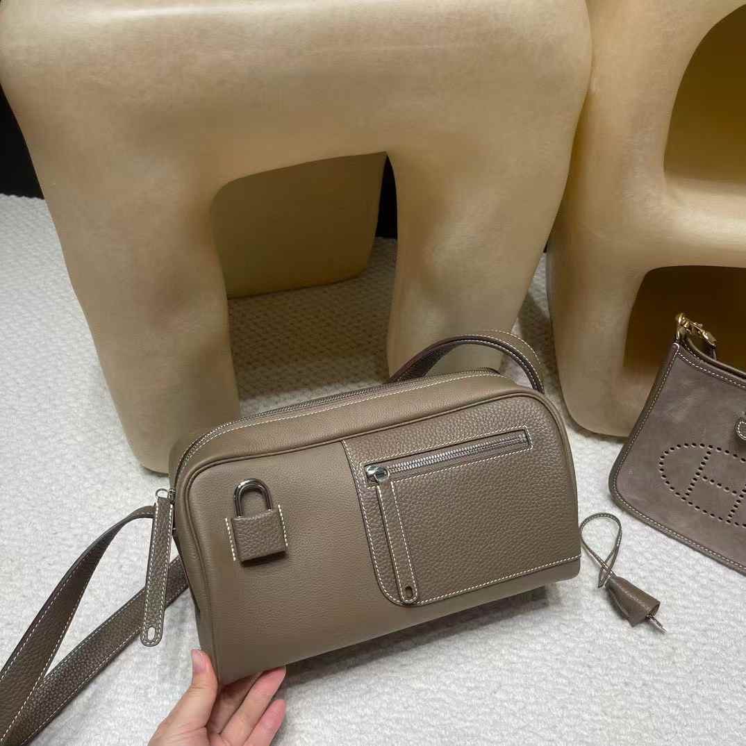 Hermès Nouveau On Body view 10