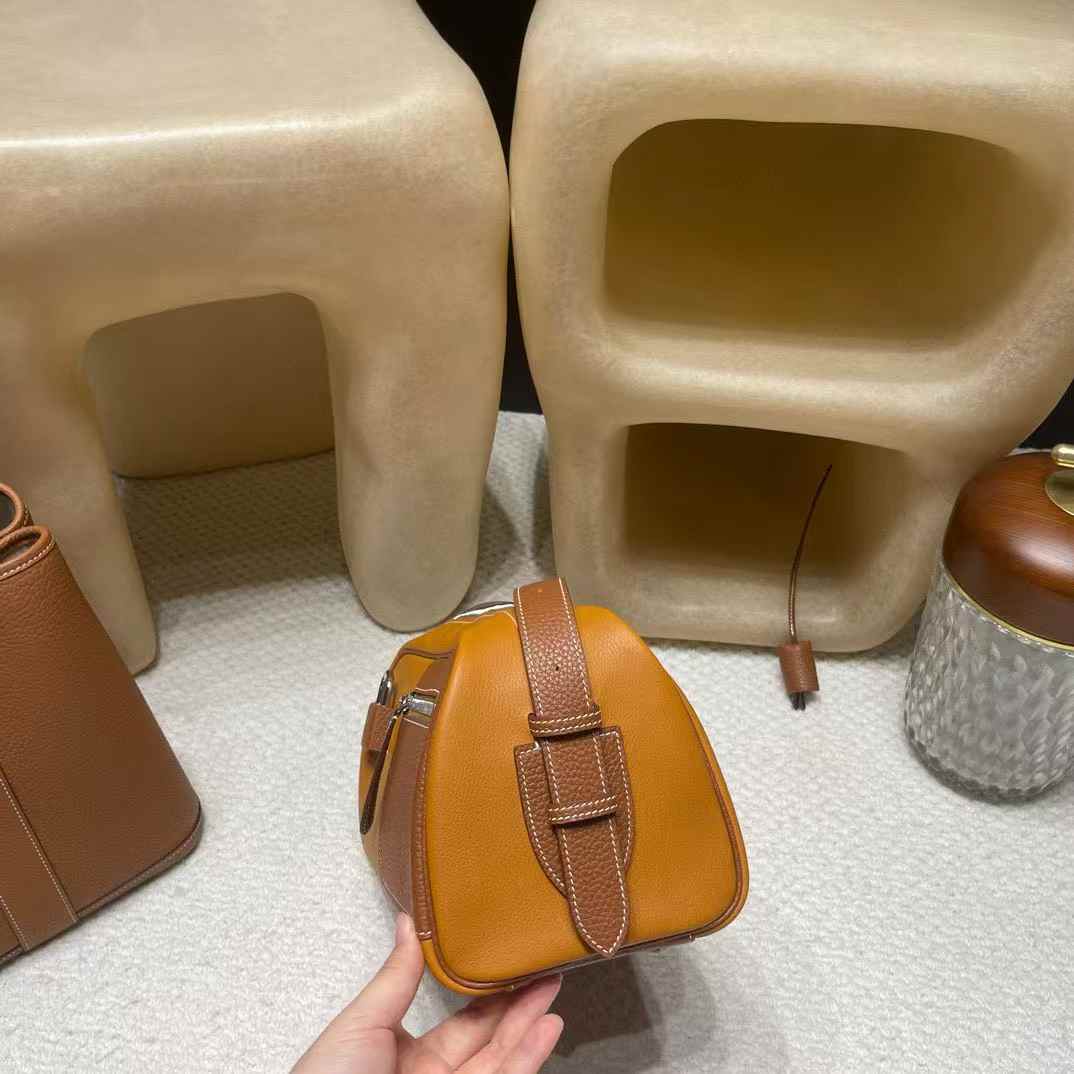 Hermès Nouveau On Body view 6