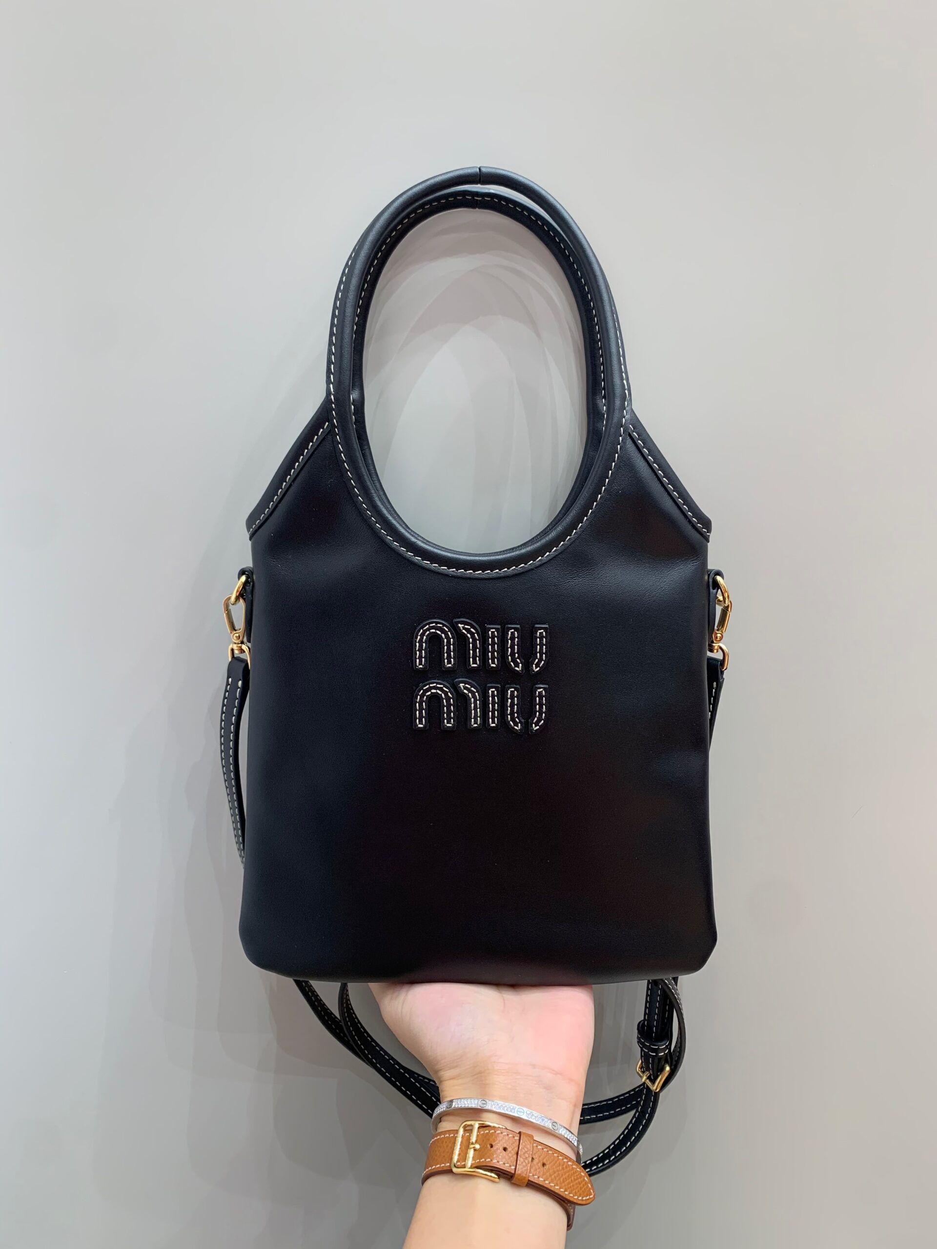 Miu Miu IVY leather handbag view 1