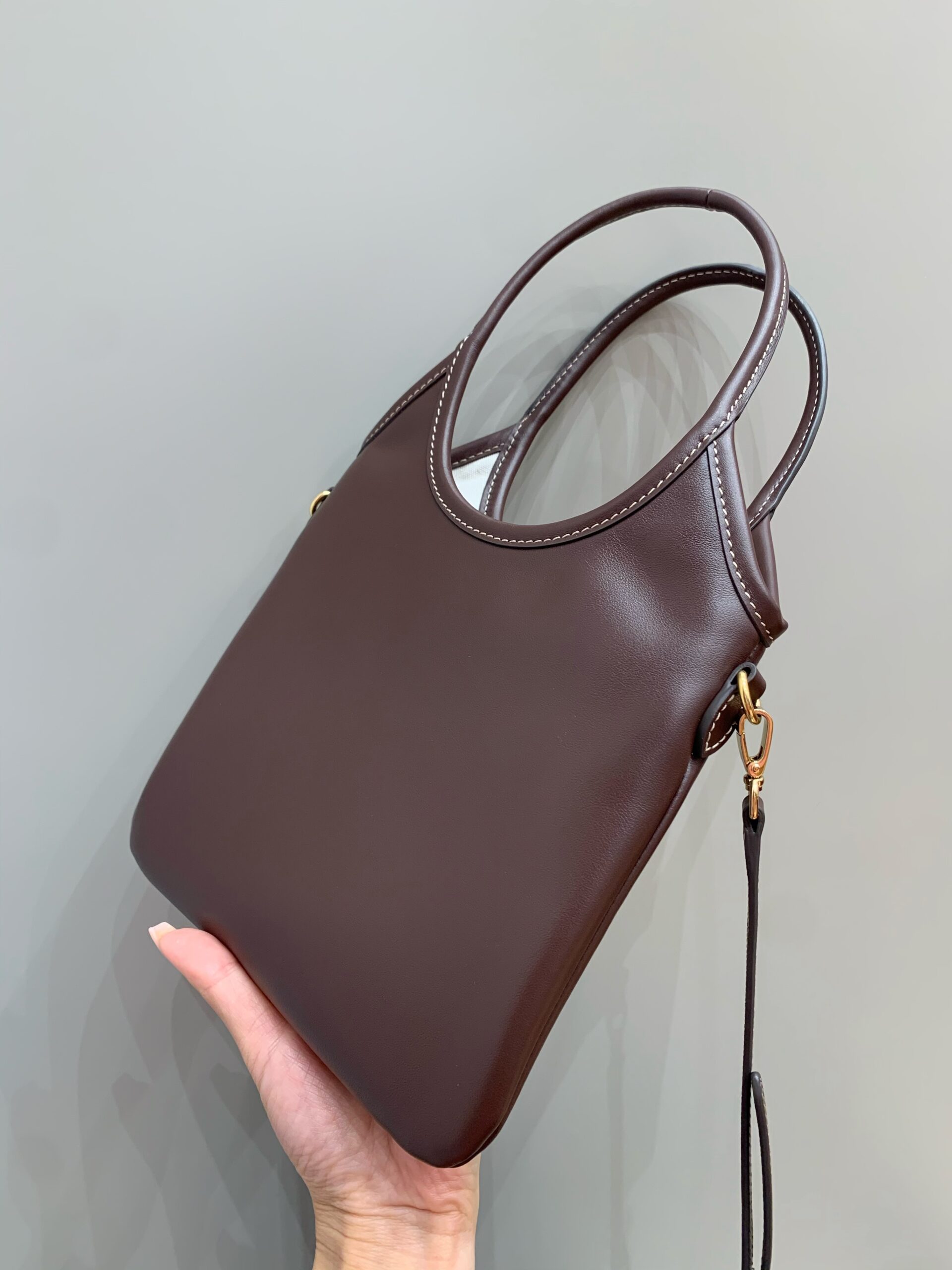 Miu Miu IVY leather handbag view 4