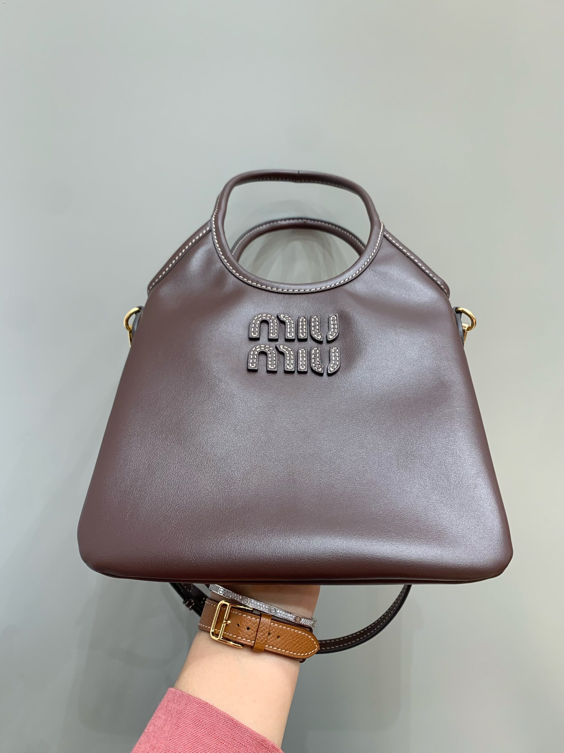 Miu Miu IVY leather handbag view 5