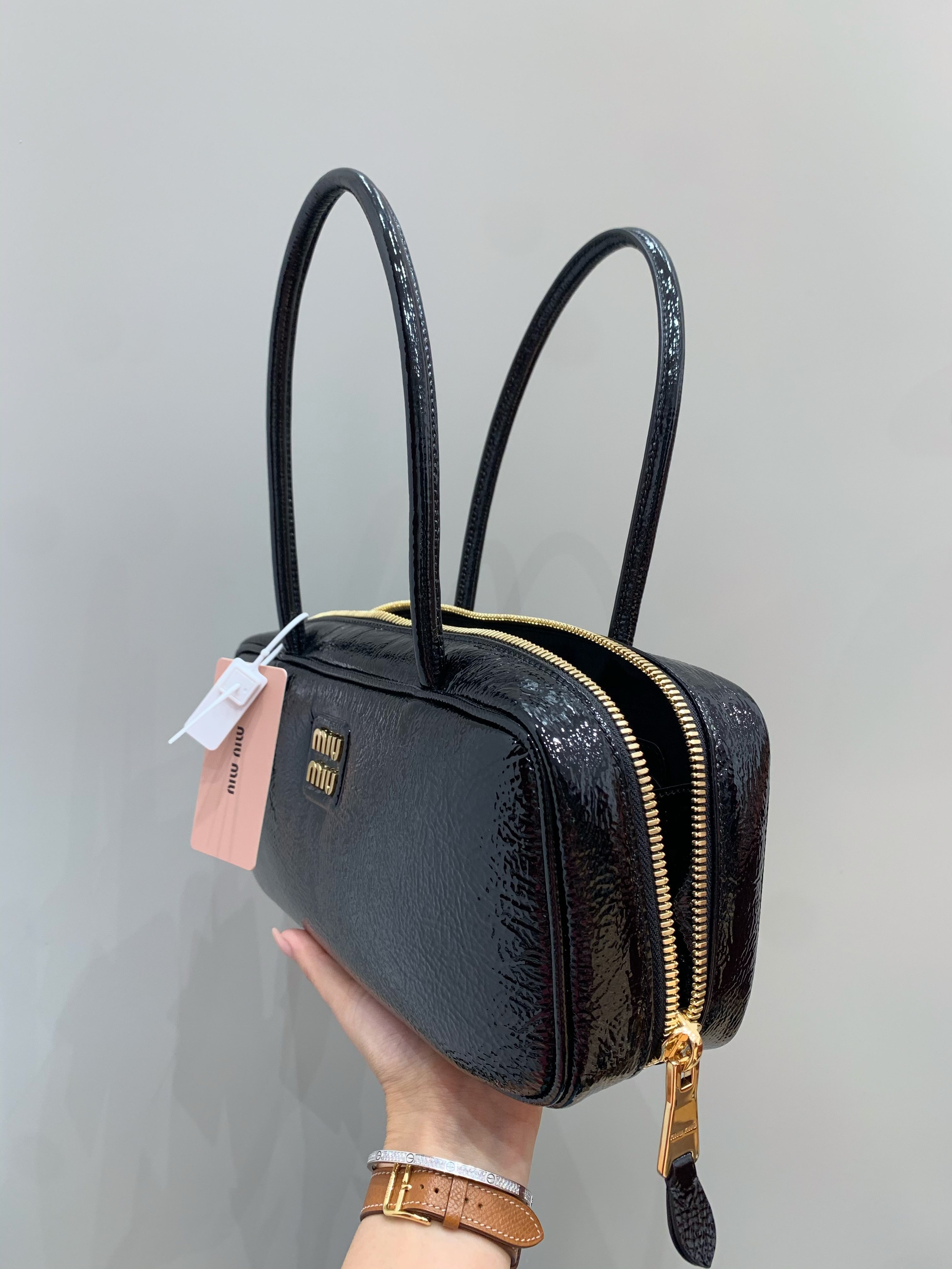 Miu Miu Beau leather bag view 7