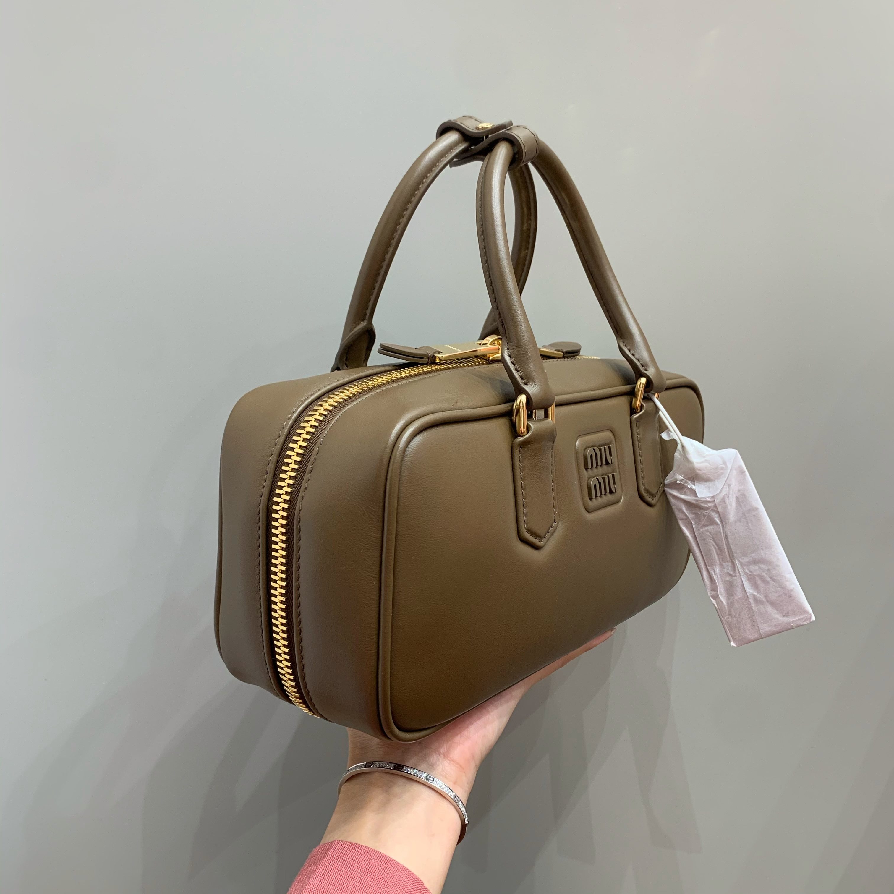 Miu Miu Beau leather bag view 4