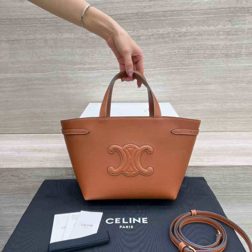 Celine MINI CABAS ANAIS CUIR TRIOMPHE in Grained calfskin view 1