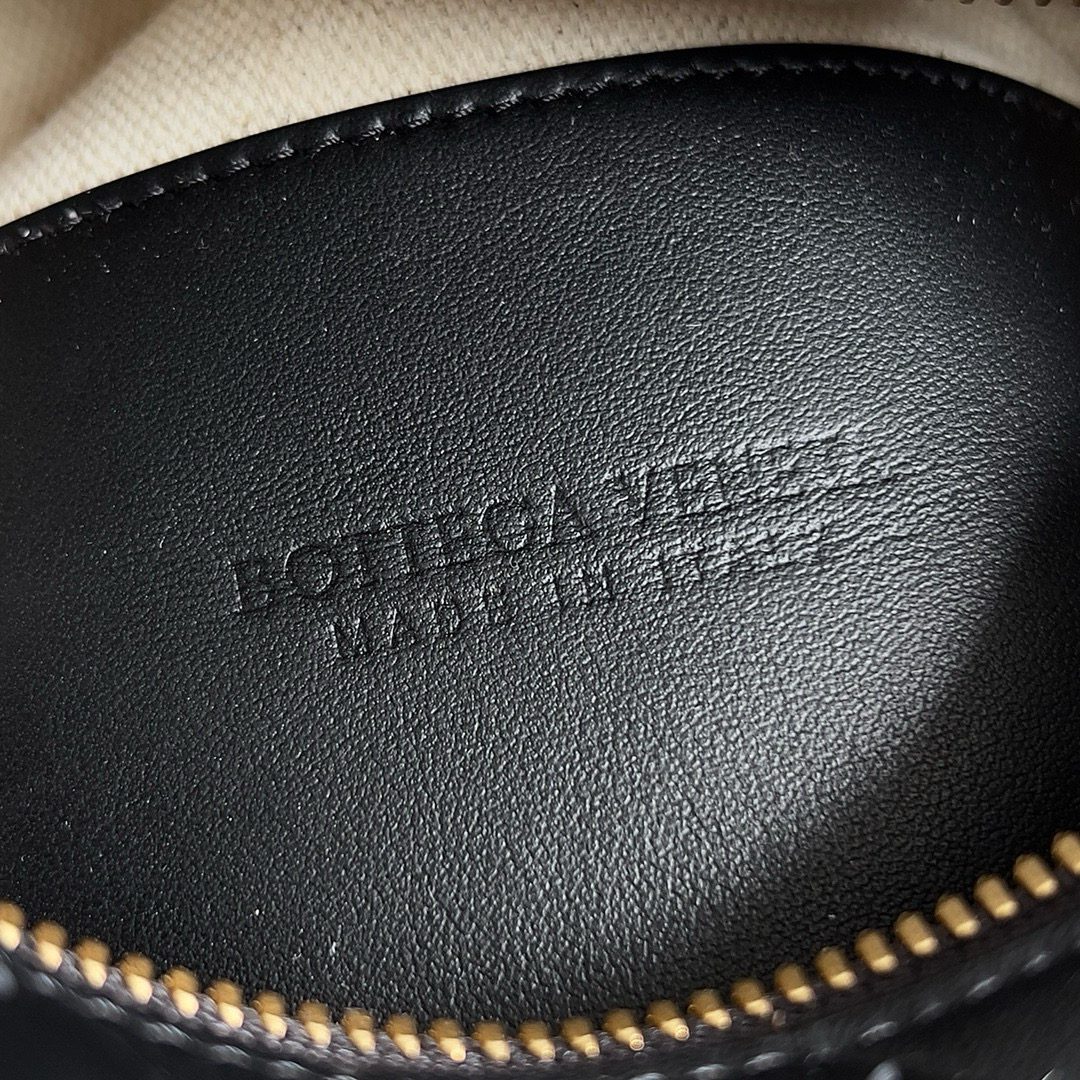 Bottega Veneta Loop Top Handle view 24