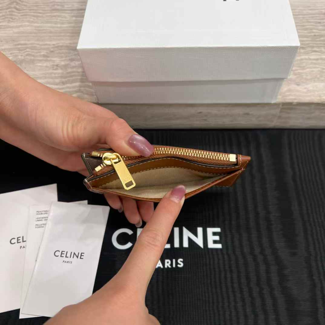 Celine Card Holder Cuir Triomphe In Shiny Calfskin view 2