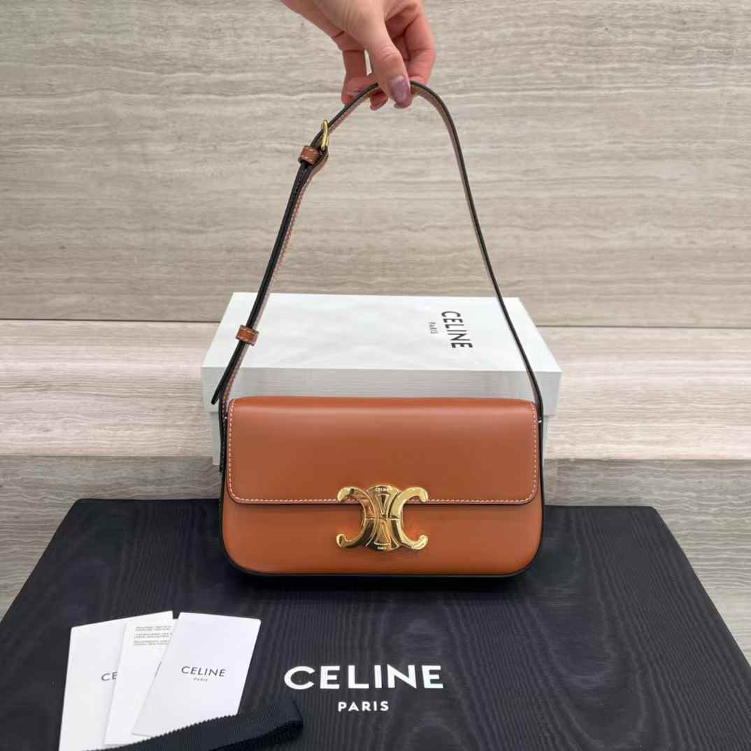 Celine SHOULDER BAG CLAUDE in Natural Calfskin view 1