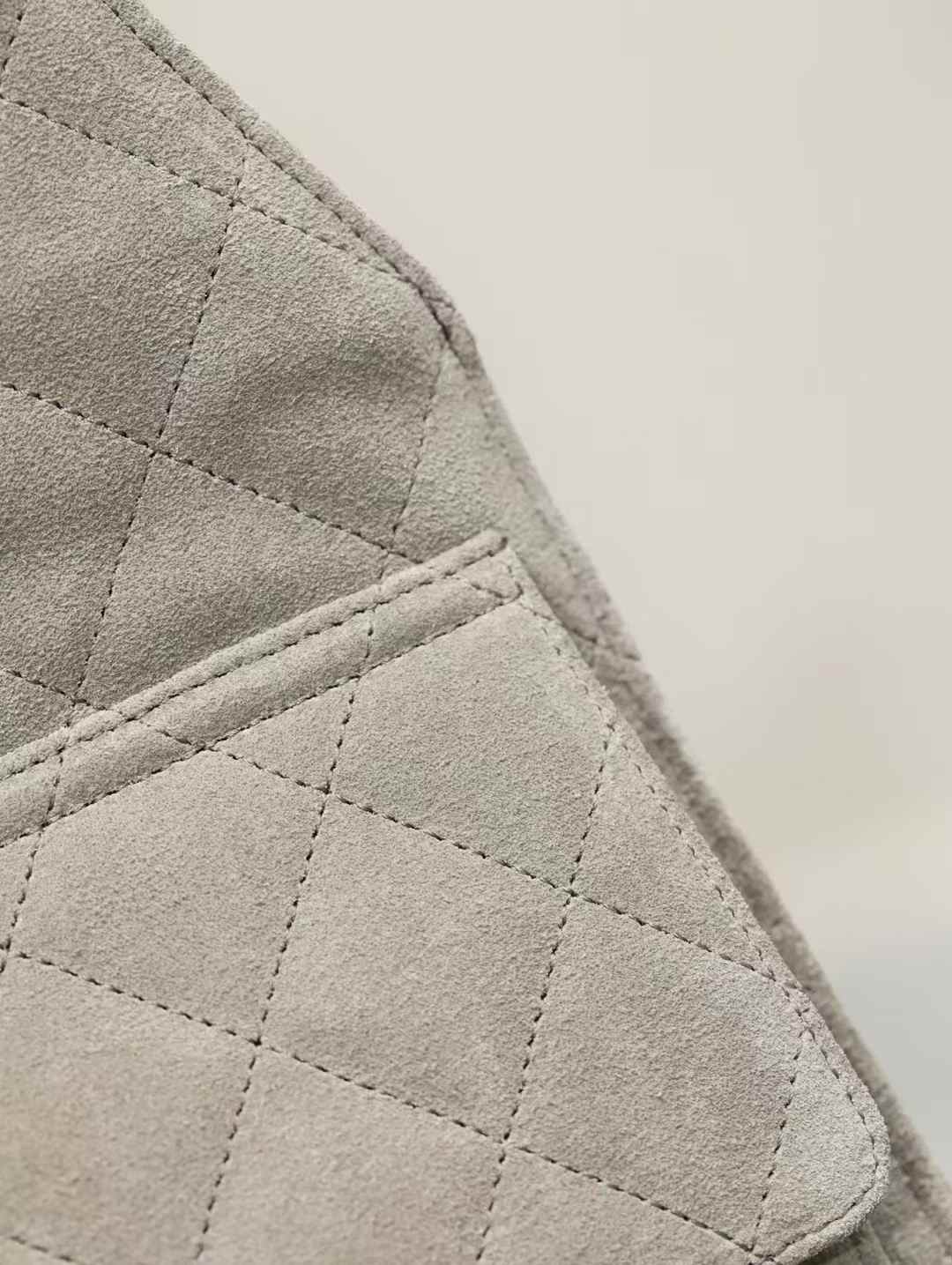 Chanel 25 Bags view 8