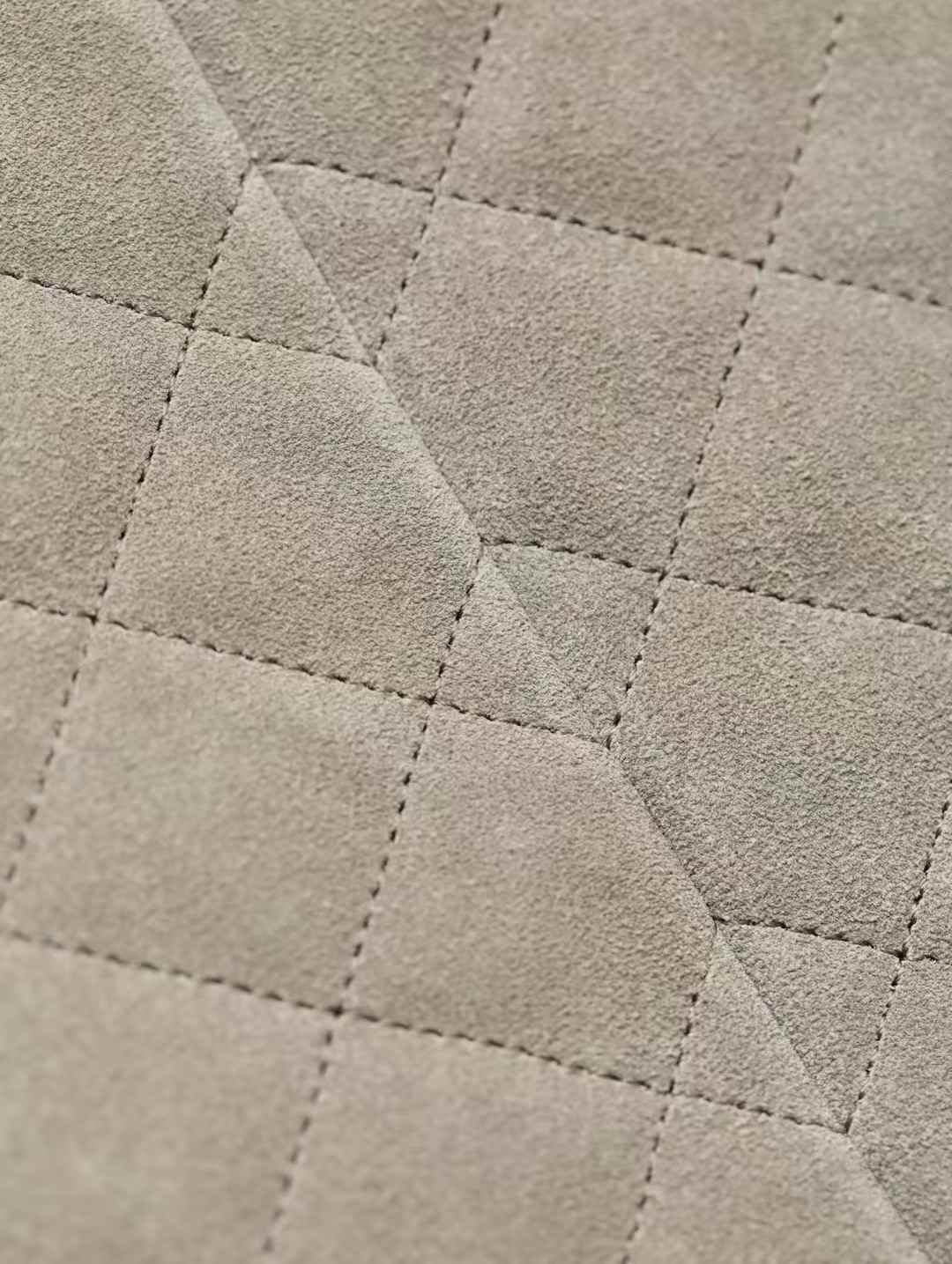 Chanel 25 Bags view 9