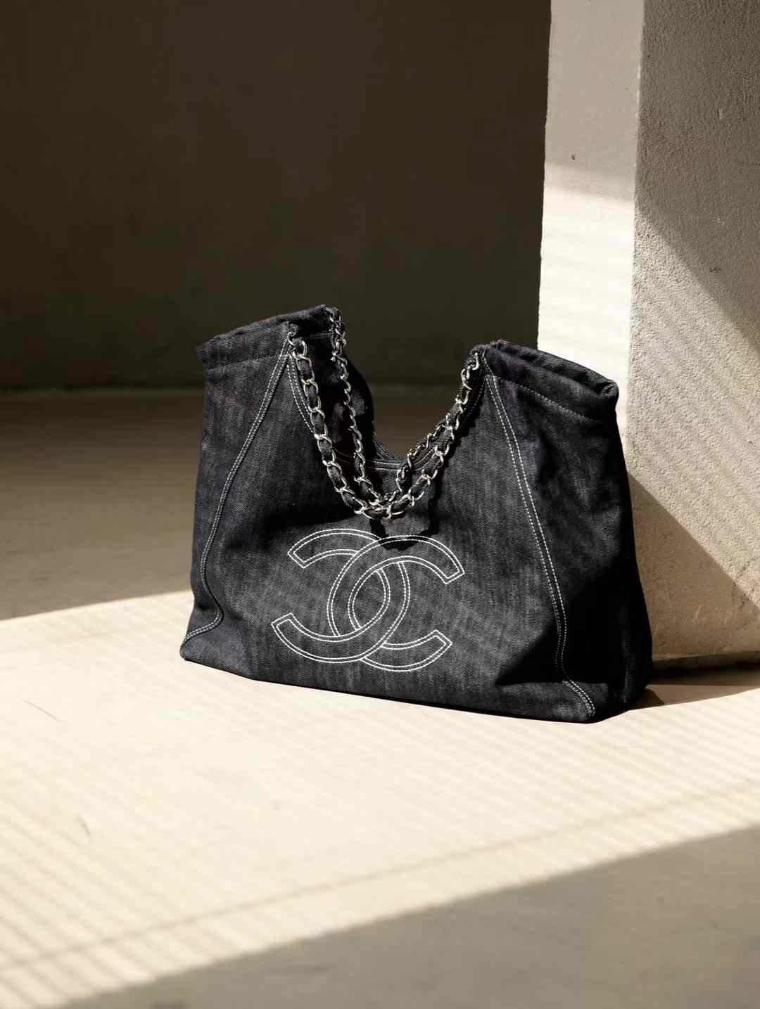 Chanel Tote Bag view 1