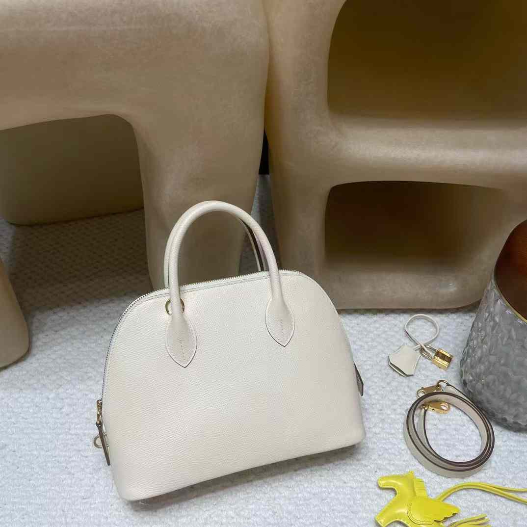 Hermès Bolide Bag view 2