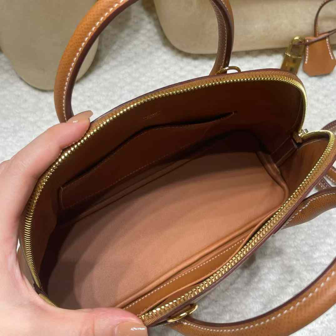 Hermès Bolide Bag view 6