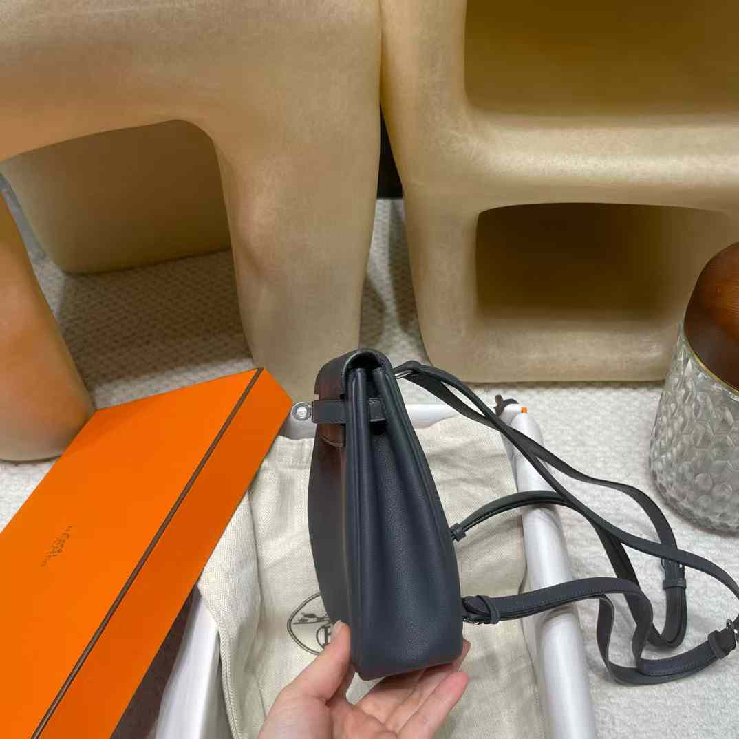 Hermès KELLY JUMP Backpack view 5