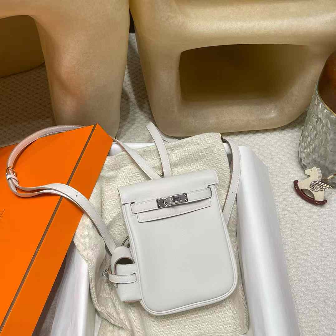 Hermès KELLY JUMP Backpack view 2