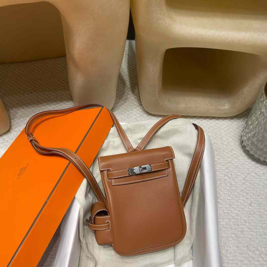 Hermès KELLY JUMP Backpack view 2