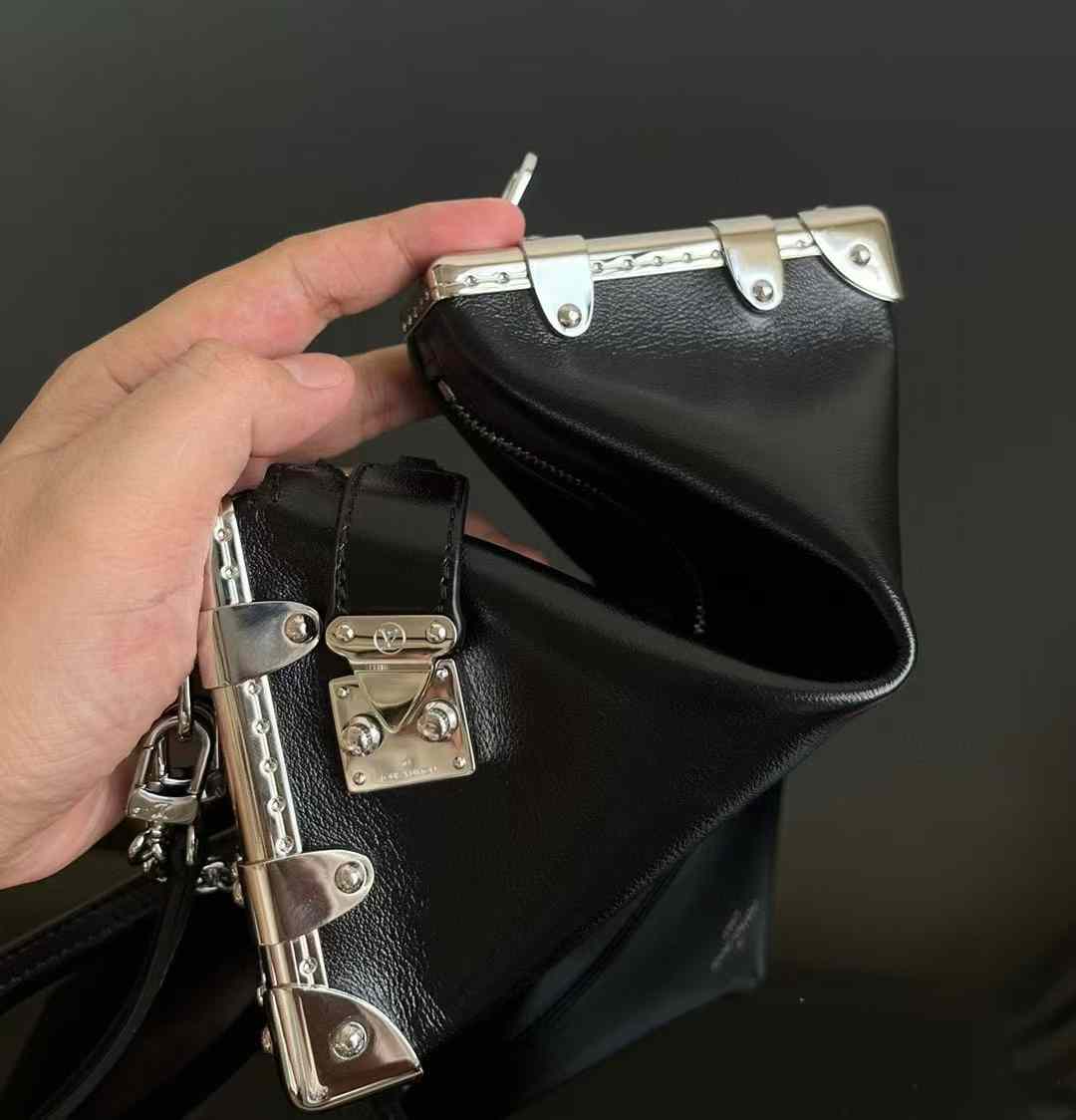Louis Vuitton Fall-Winter 2024 Sho Slim Trunk M25445 view 5