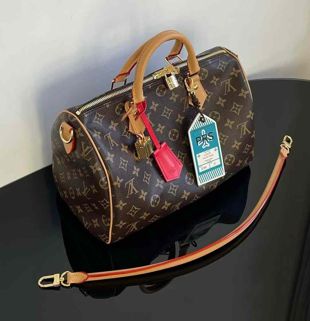 Louis Vuitton Speedy Soft 30 Crafty M11945 view 1