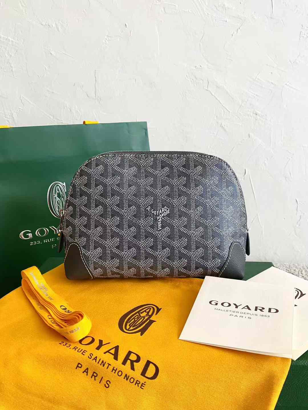 Goyard Vendôme Cosmetic Pouch view 10