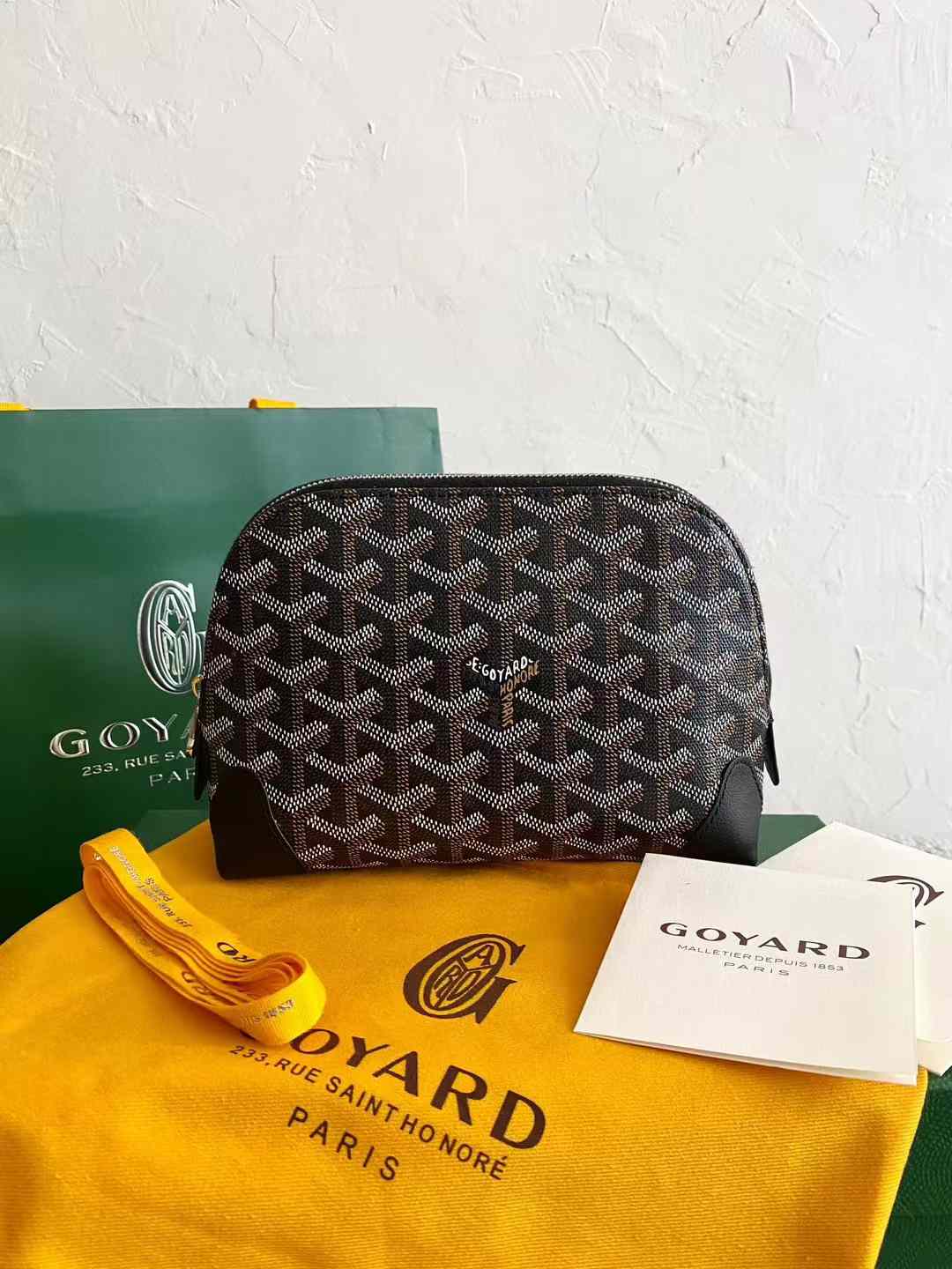Goyard Vendôme Cosmetic Pouch view 28