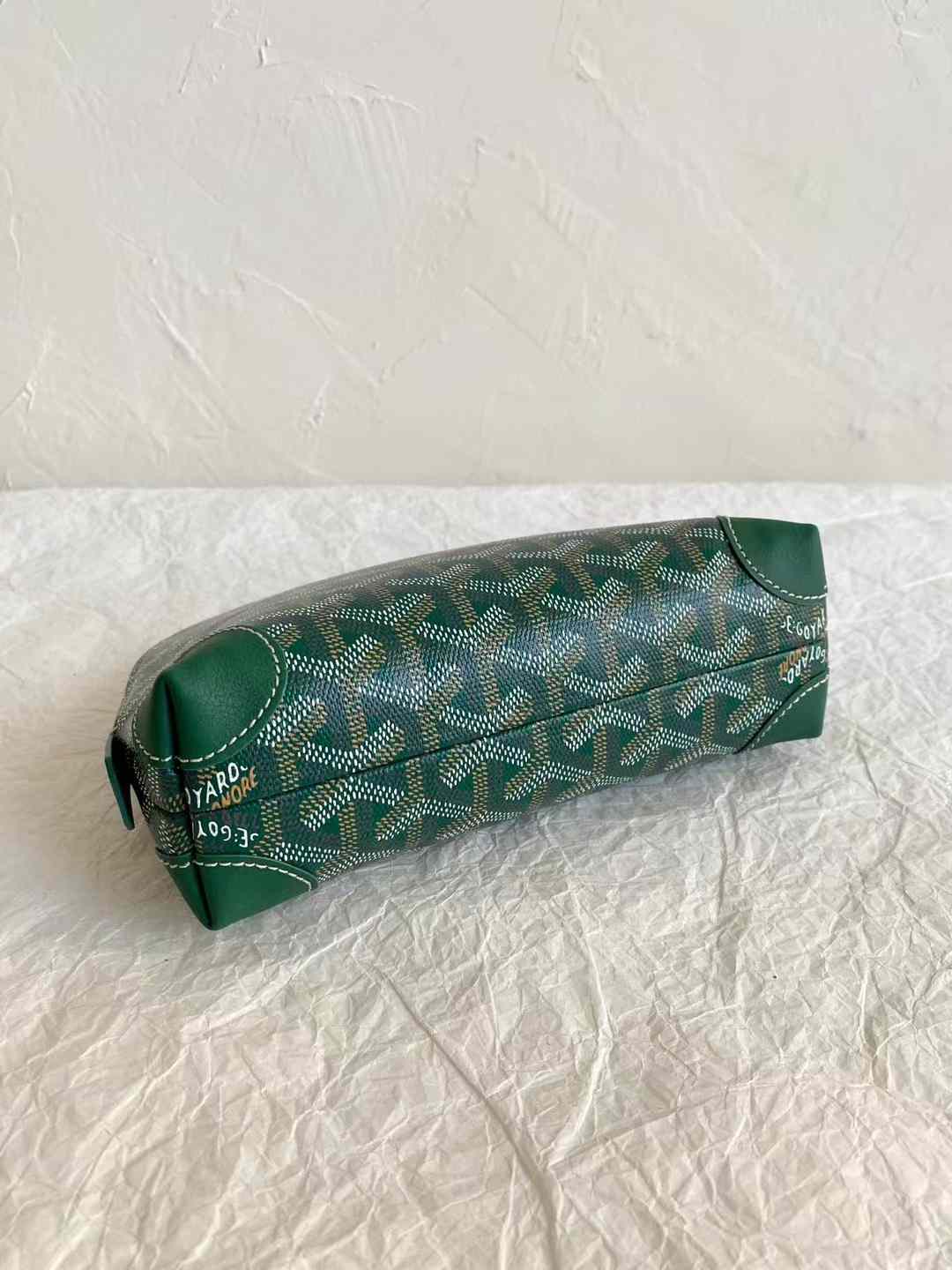 Goyard Vendôme Cosmetic Pouch view 3