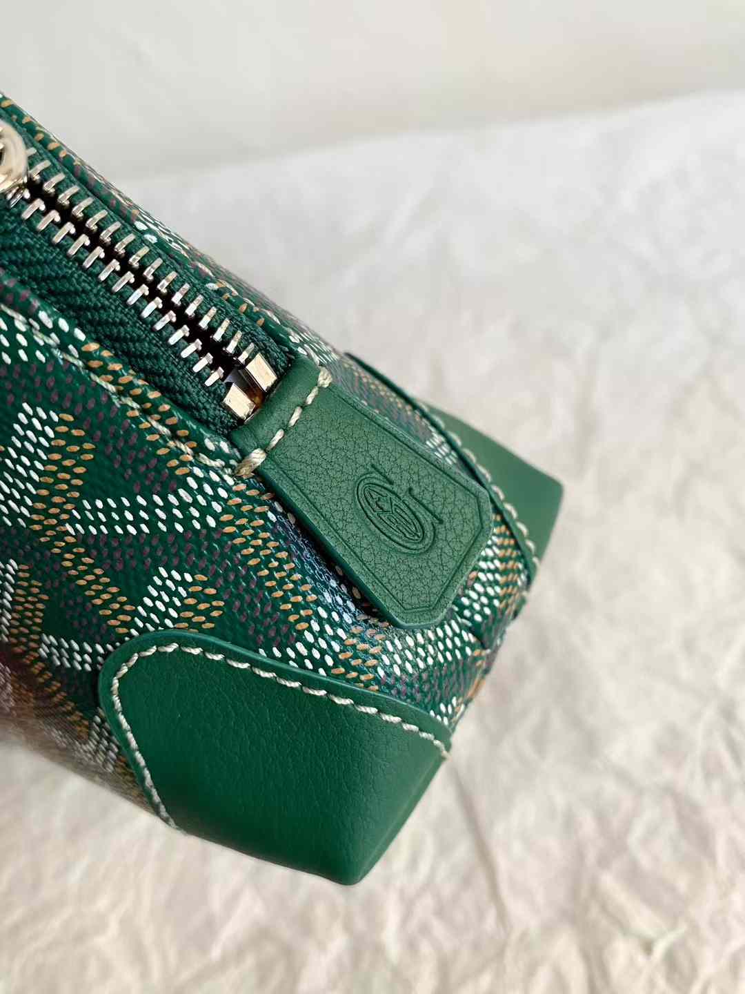 Goyard Vendôme Cosmetic Pouch view 6
