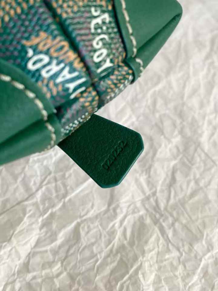 Goyard Vendôme Cosmetic Pouch view 7