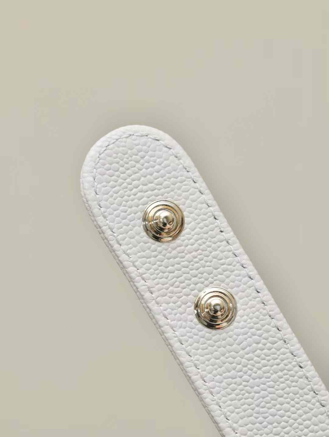 Chanel 25C hand bag view 9