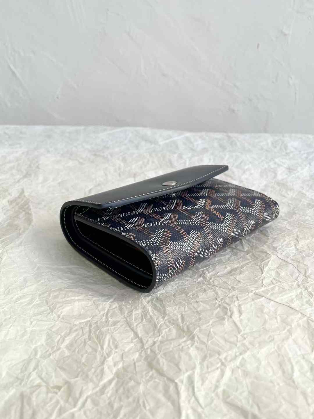 Goyard Saint-Gabriel wallet view 12