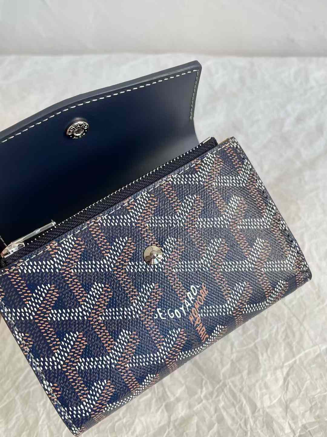 Goyard Saint-Gabriel wallet view 14