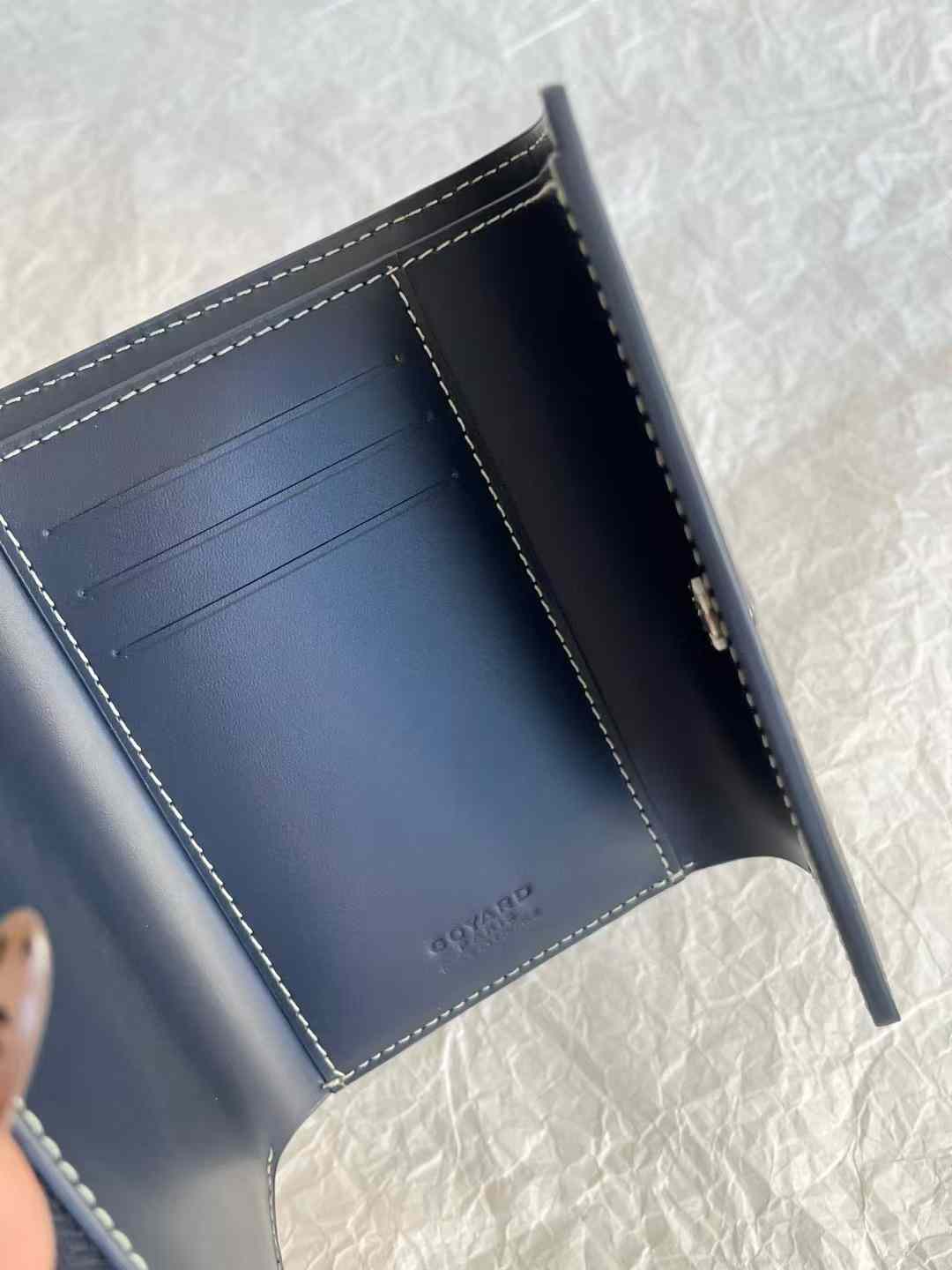 Goyard Saint-Gabriel wallet view 15