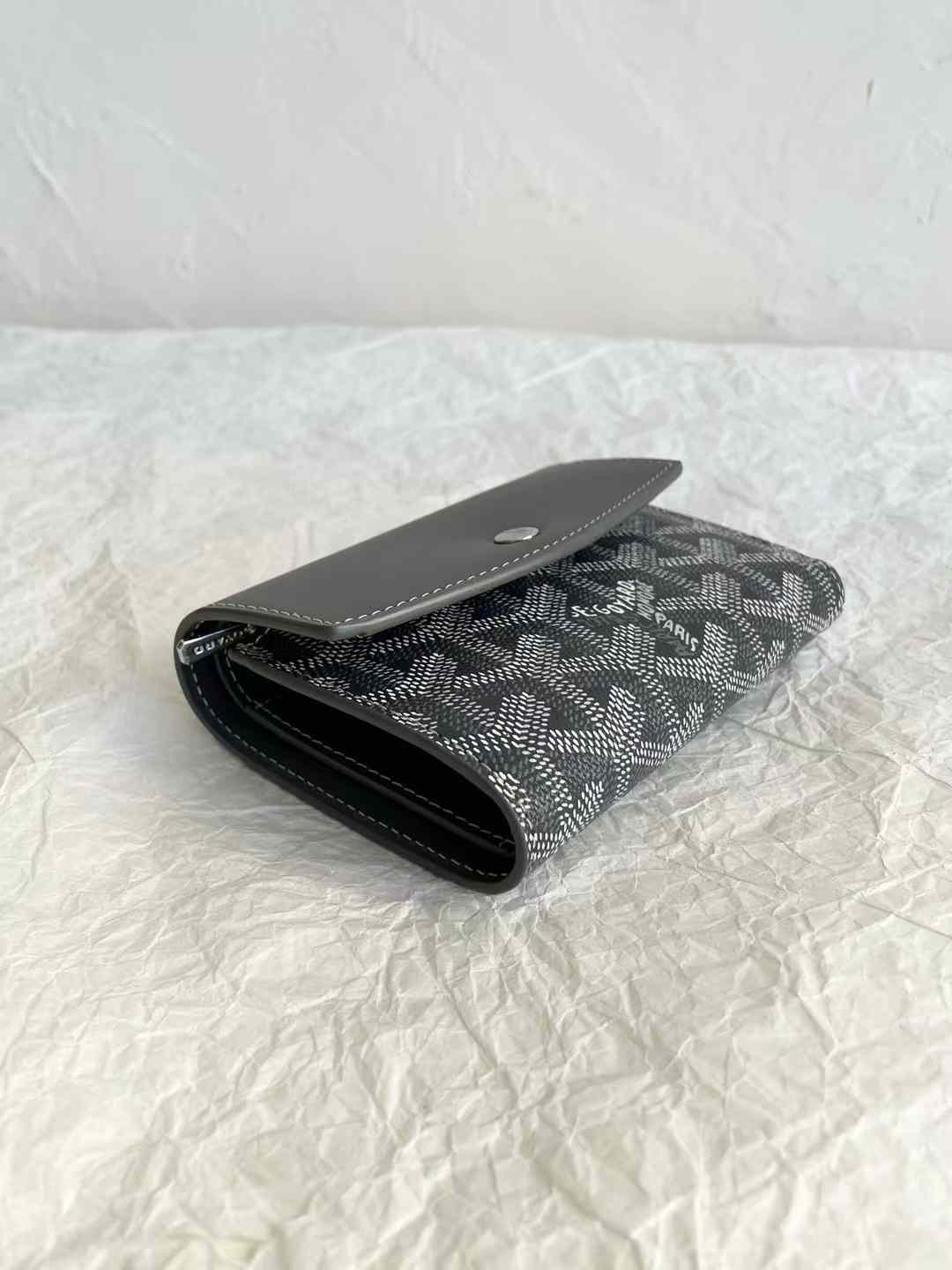 Goyard Saint-Gabriel wallet view 3