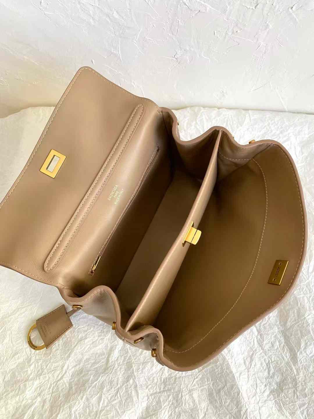 Balenciaga Women’s Rodeo Handbag in Latte view 9