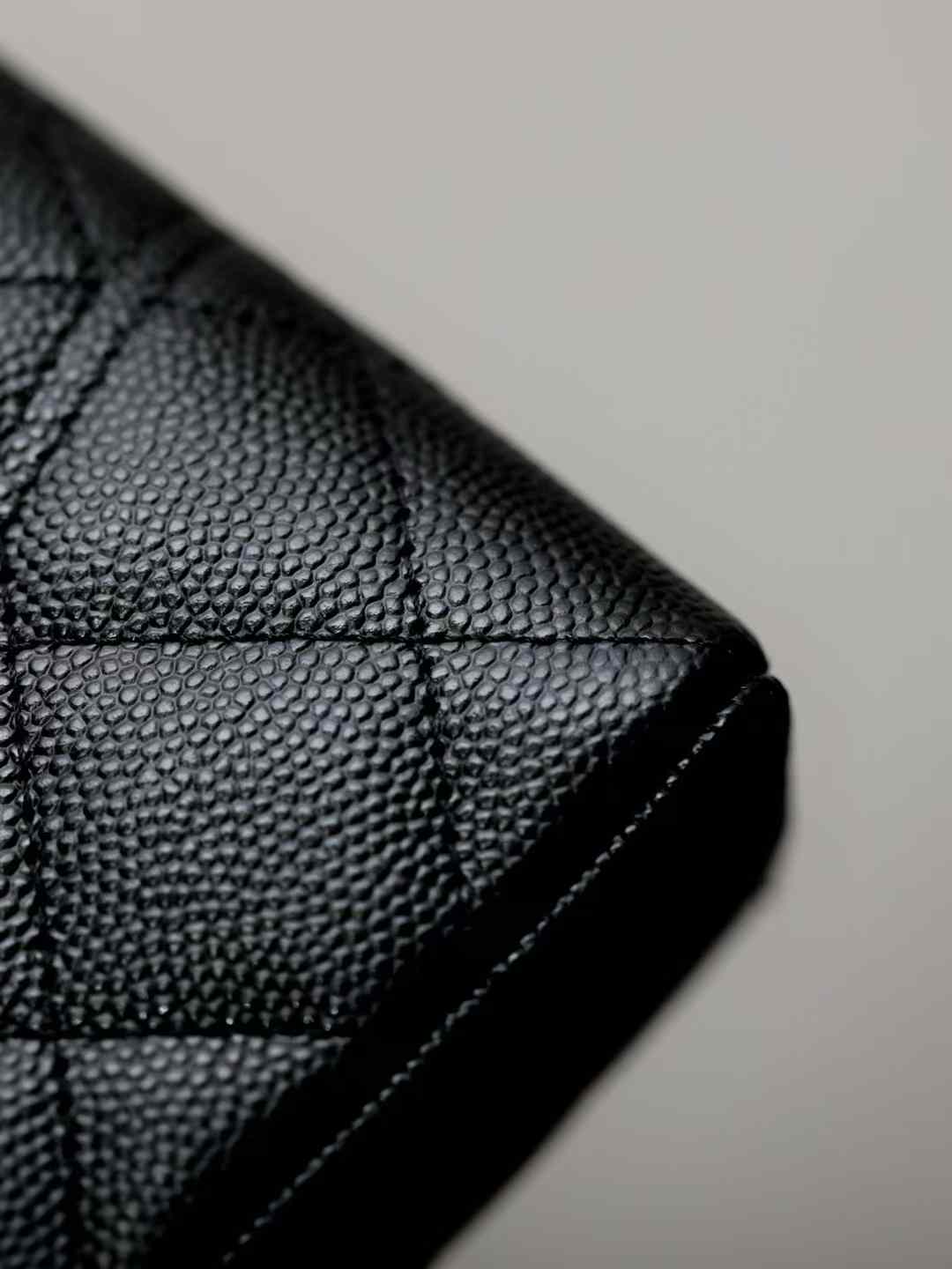 Chanel Long Vanity with Chain view 7