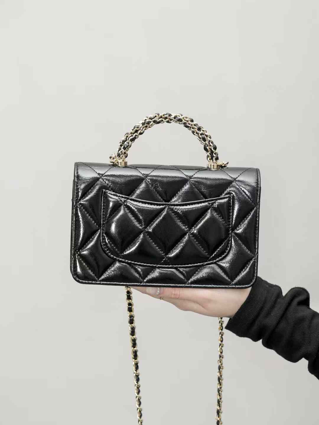 Chanel Chain wallet view 2