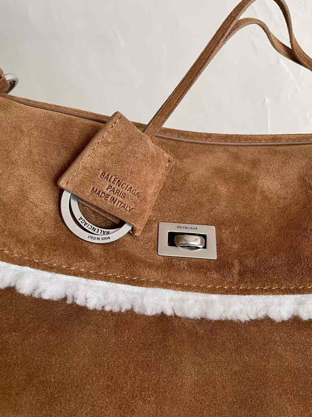 Balenciaga Rodeo Bag view 4