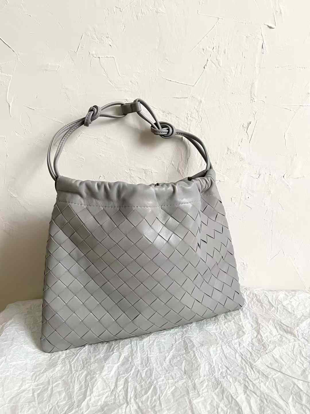 Bottega Veneta Bv Dustbag view 2