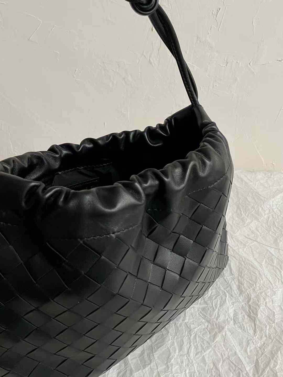 Bottega Veneta Bv Dustbag view 30